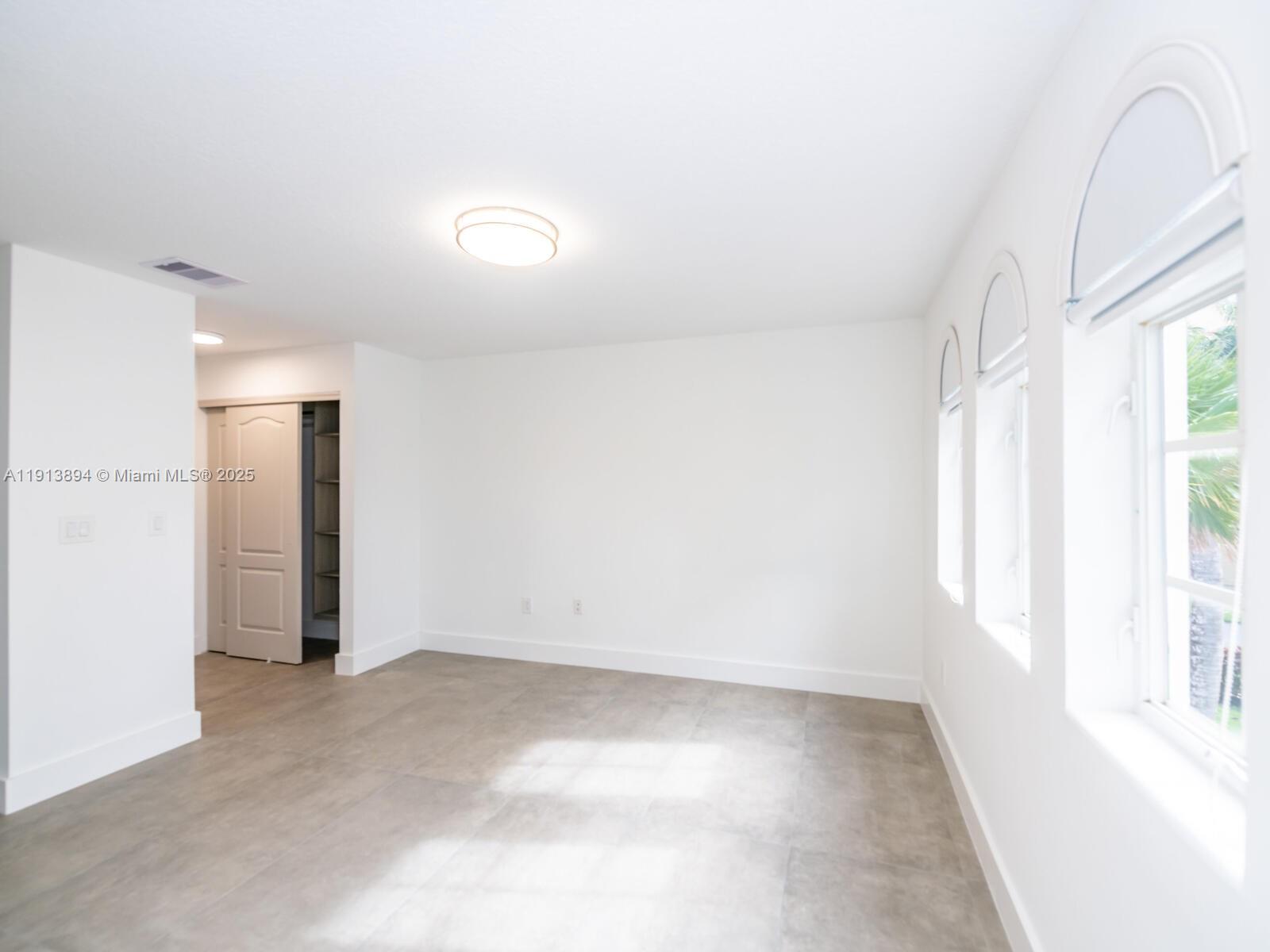 Photo of 20729 32nd Ave  (20729), Aventura, Florida, 33180 - 