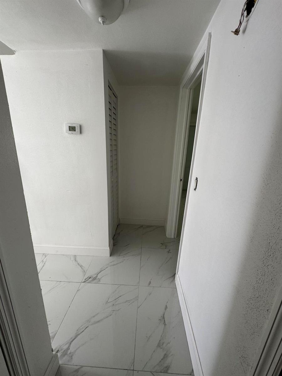 A  / 4 3384 sq. ft. $ 2026-06-21 0 foto