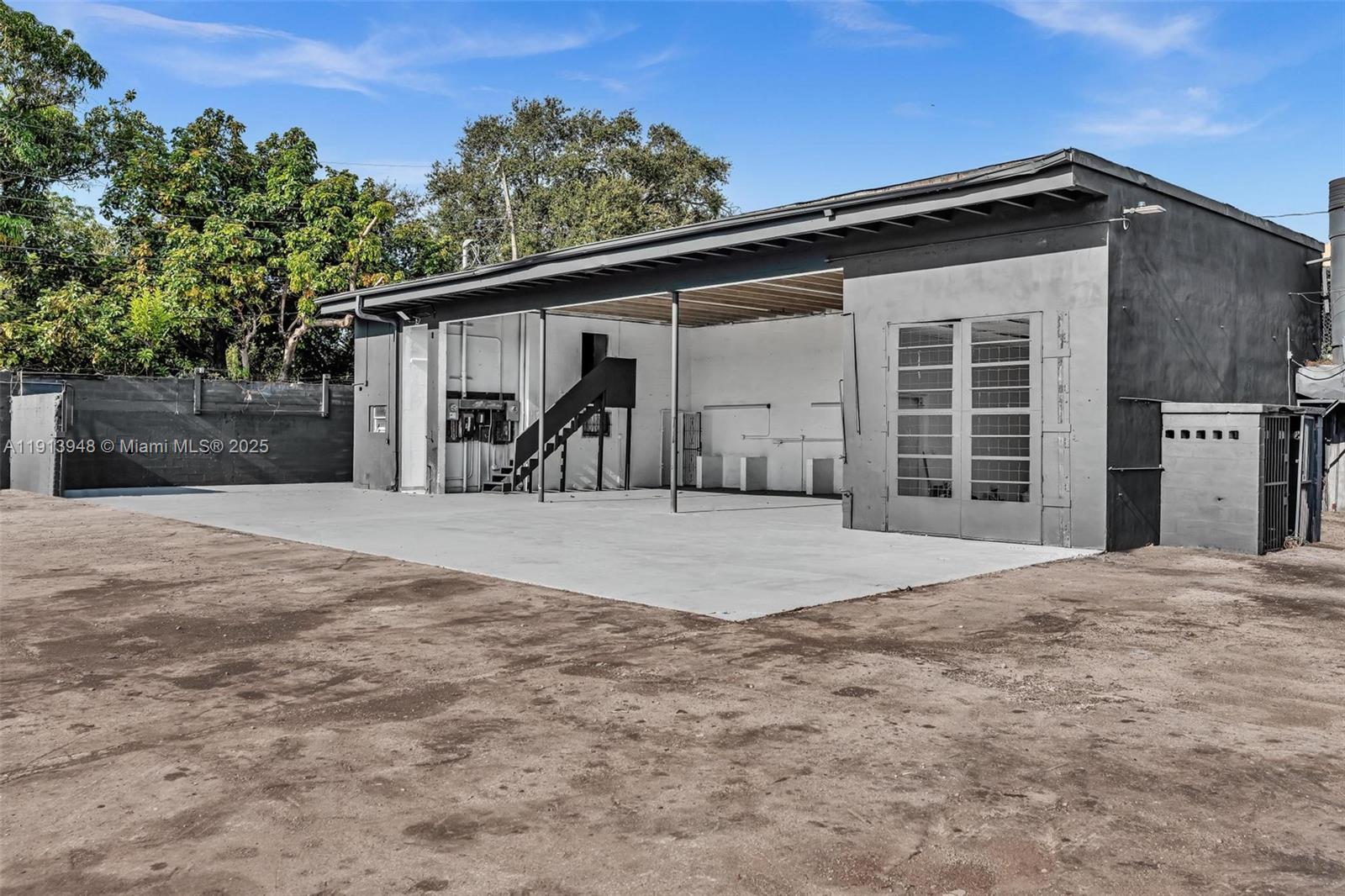 Ver detalles / sq. ft. $ 2025-11-13 0 foto