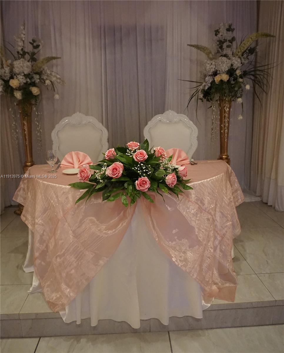 Подробнее / кв.футов $ 2025-11-13 0 Фото