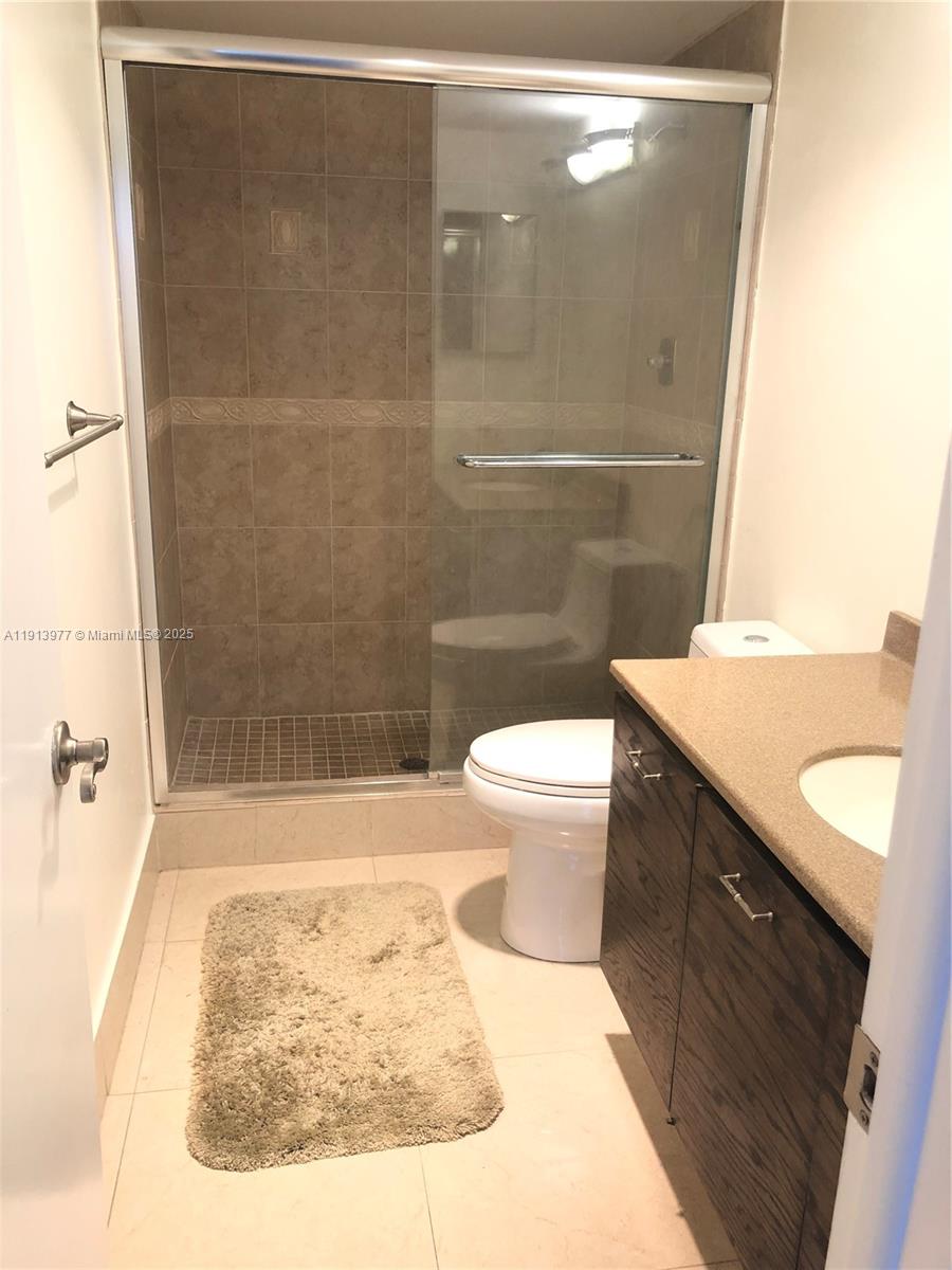 704 3 / 2 1100 sq. ft. $ 2025-11-13 0 Photo