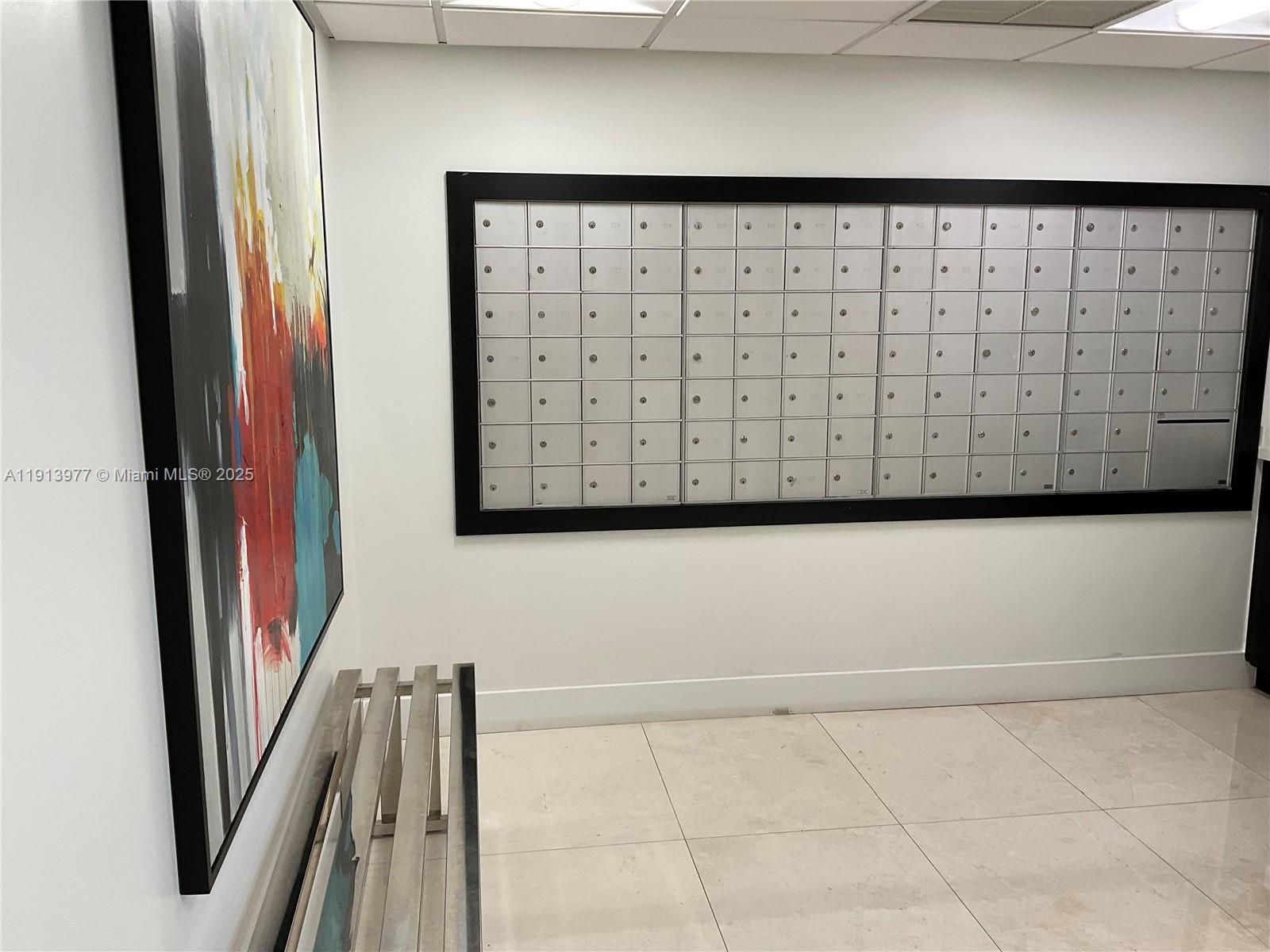 704 3 / 2 1100 sq. ft. $ 2025-11-13 0 Photo