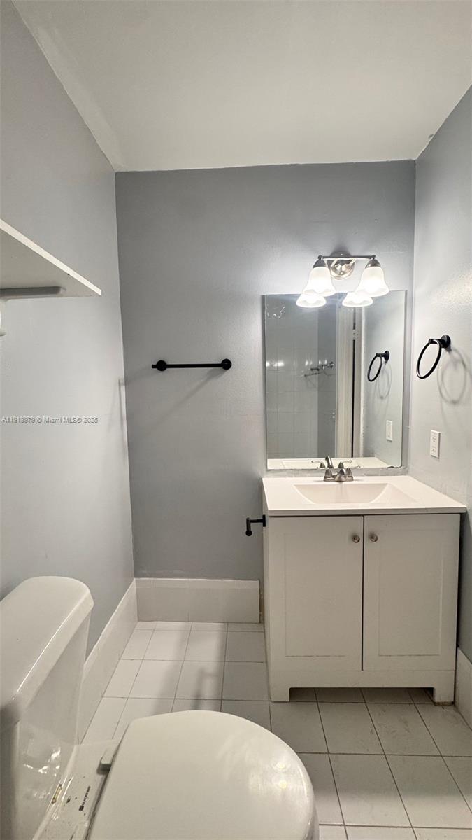 Ver detalles 11570 3 / 2 1401 sq. ft. $ 2025-11-13 0 foto