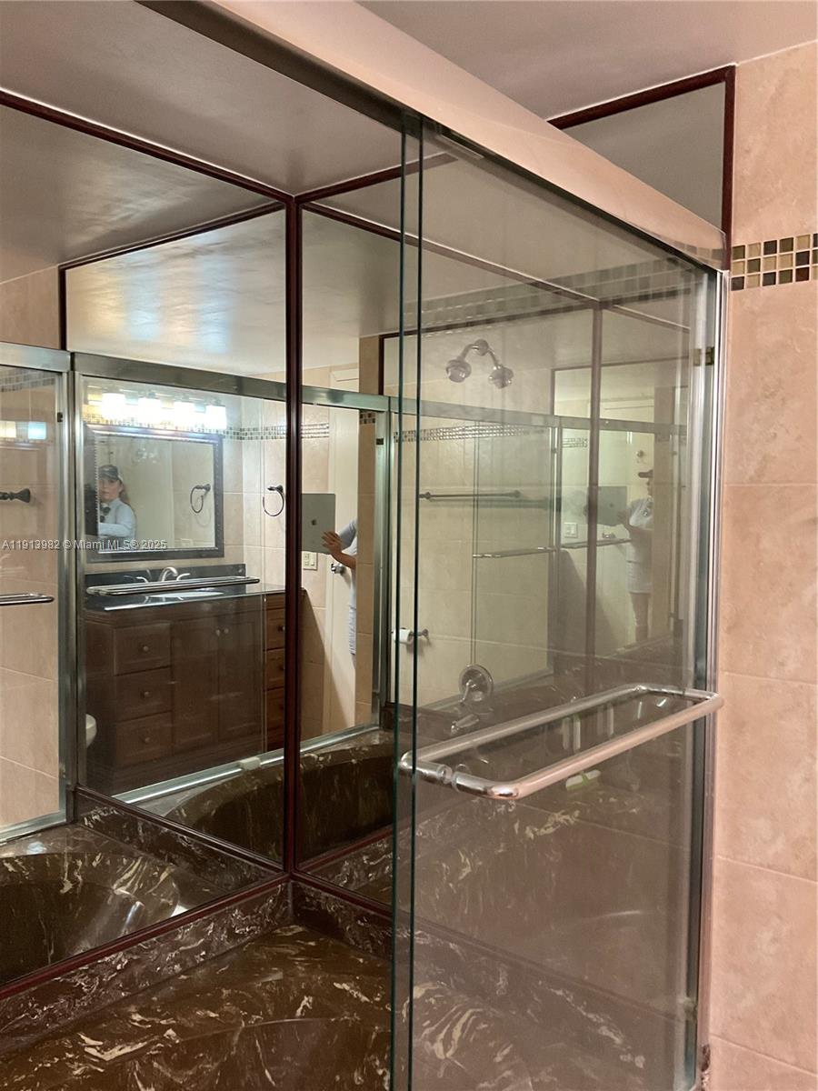 Photo of 2049 Ocean Dr #904, Hallandale Beach, Florida, 33009 -