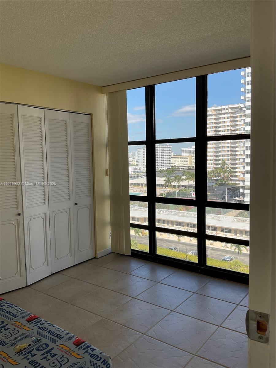 Photo of 2049 Ocean Dr #904, Hallandale Beach, Florida, 33009 -