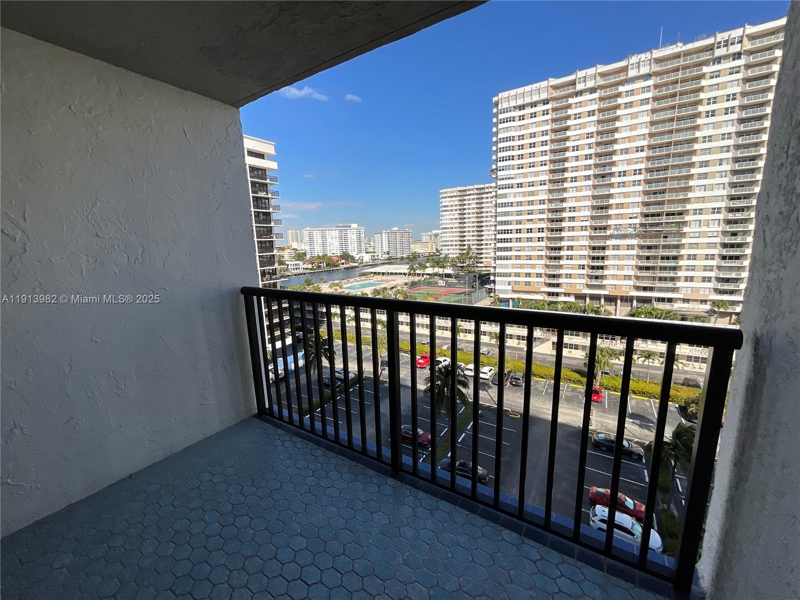 Photo of 2049 Ocean Dr #904, Hallandale Beach, Florida, 33009 -