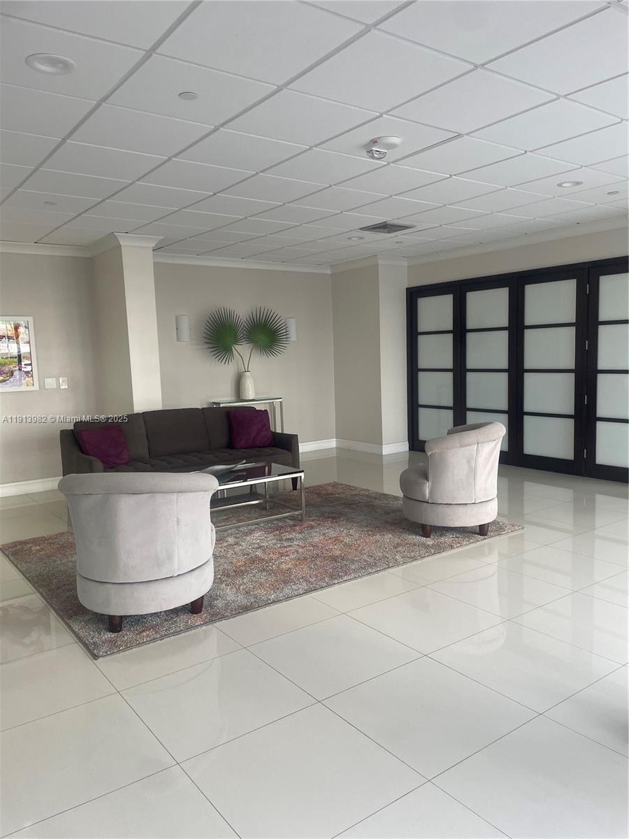 Photo of 2049 Ocean Dr #904, Hallandale Beach, Florida, 33009 -