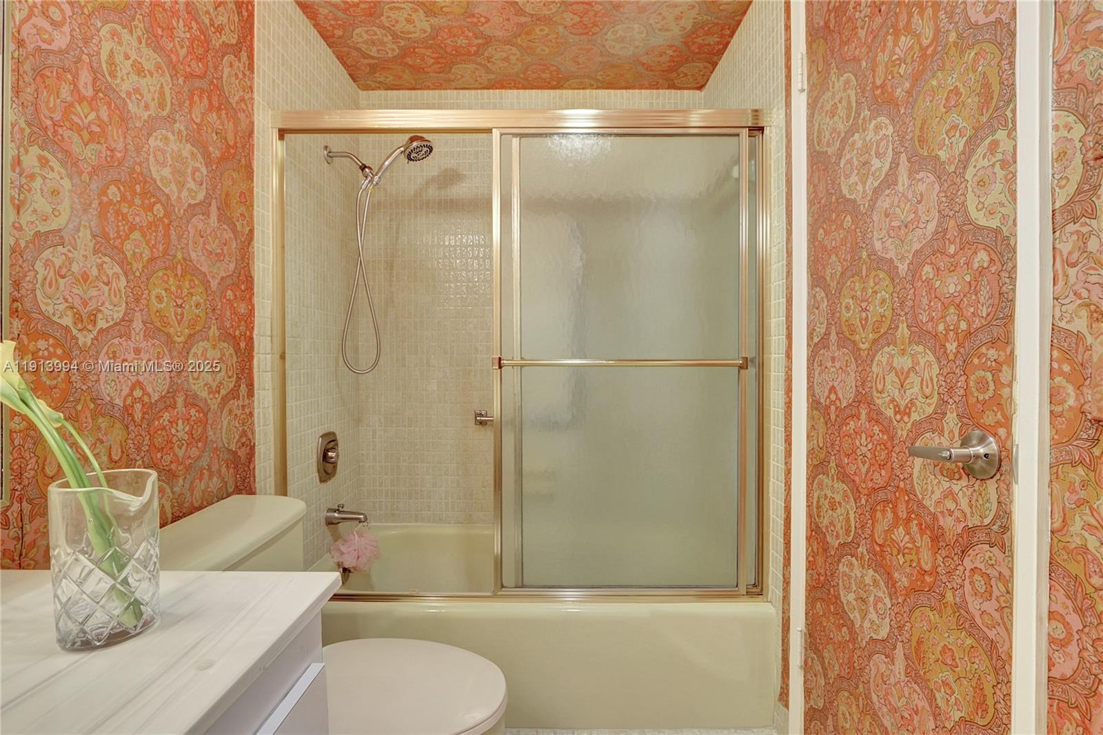 807 1 / 2 844 sq. ft. $ 2025-11-14 0 Photo