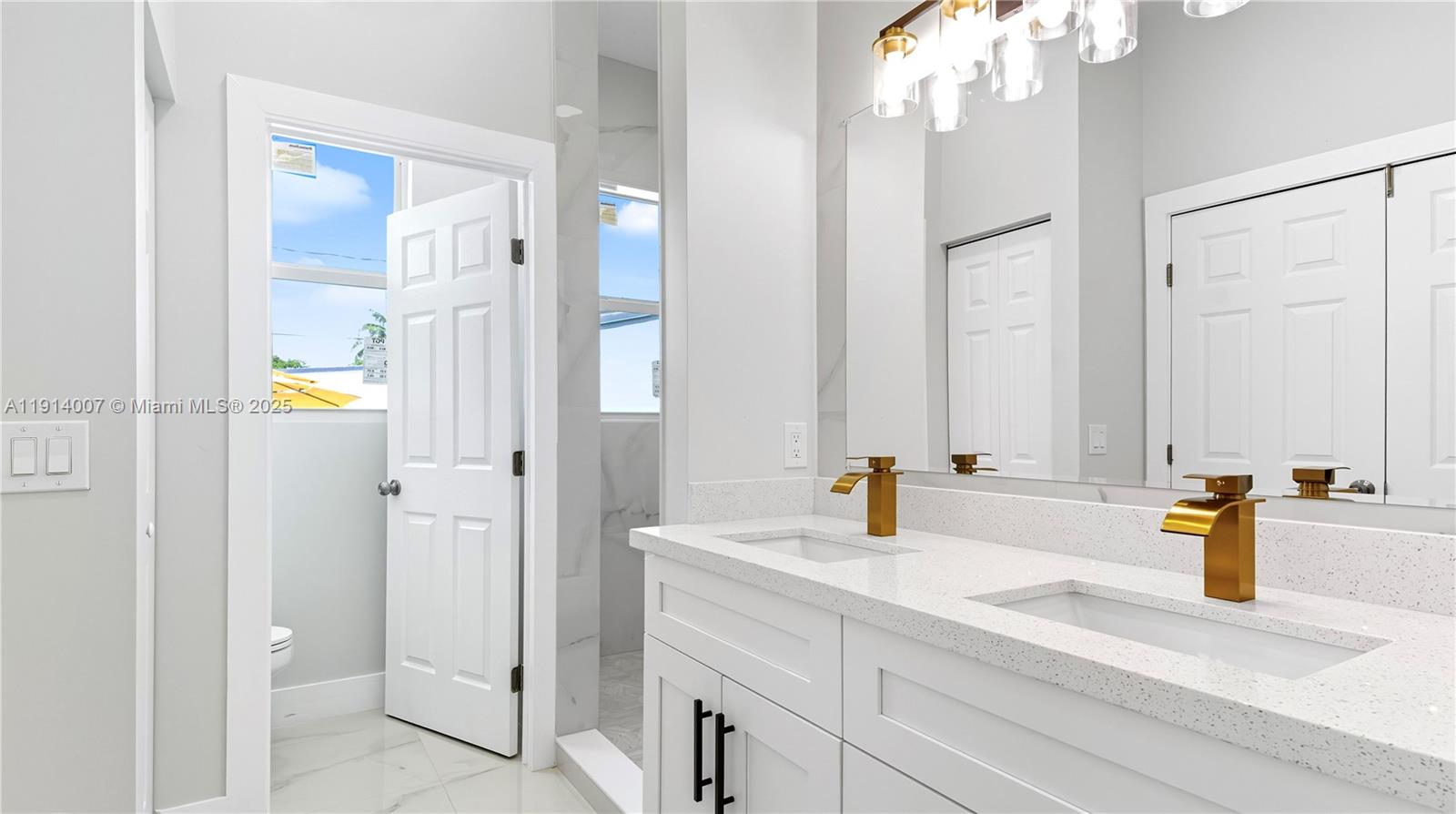   /  3166 sq. ft. $ 2025-11-14 0 Photo