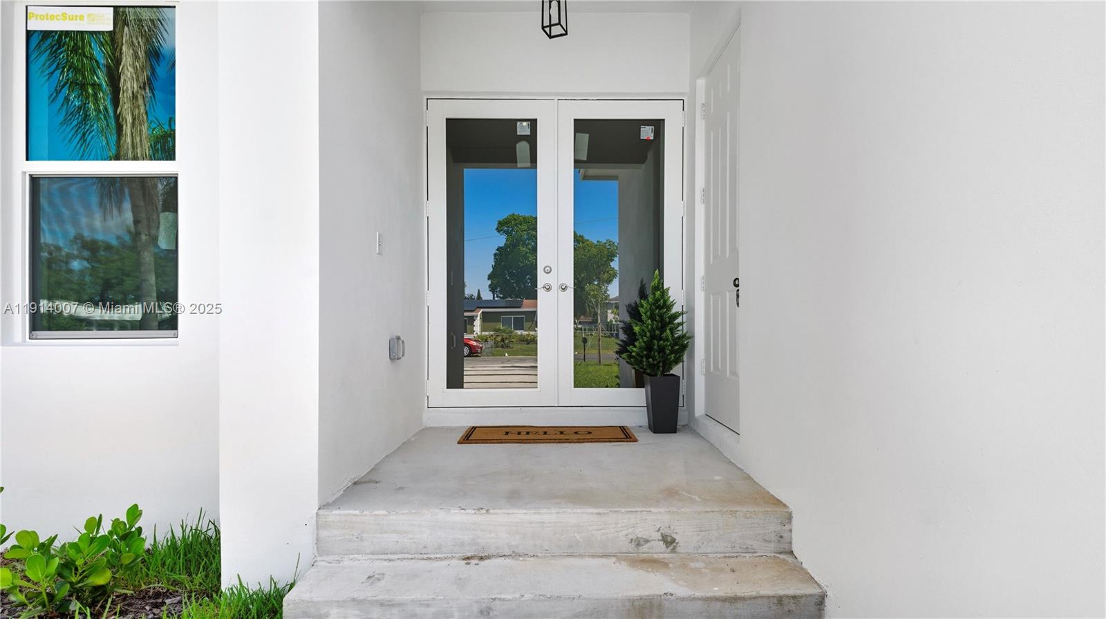   /  3166 sq. ft. $ 2025-11-14 0 Photo