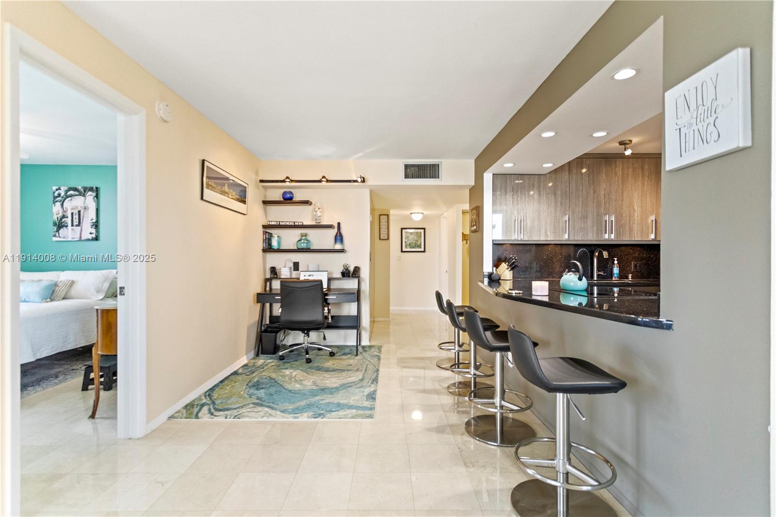 Photo of 3800 Ocean Dr  #505, Hollywood, Florida, 33019 - 