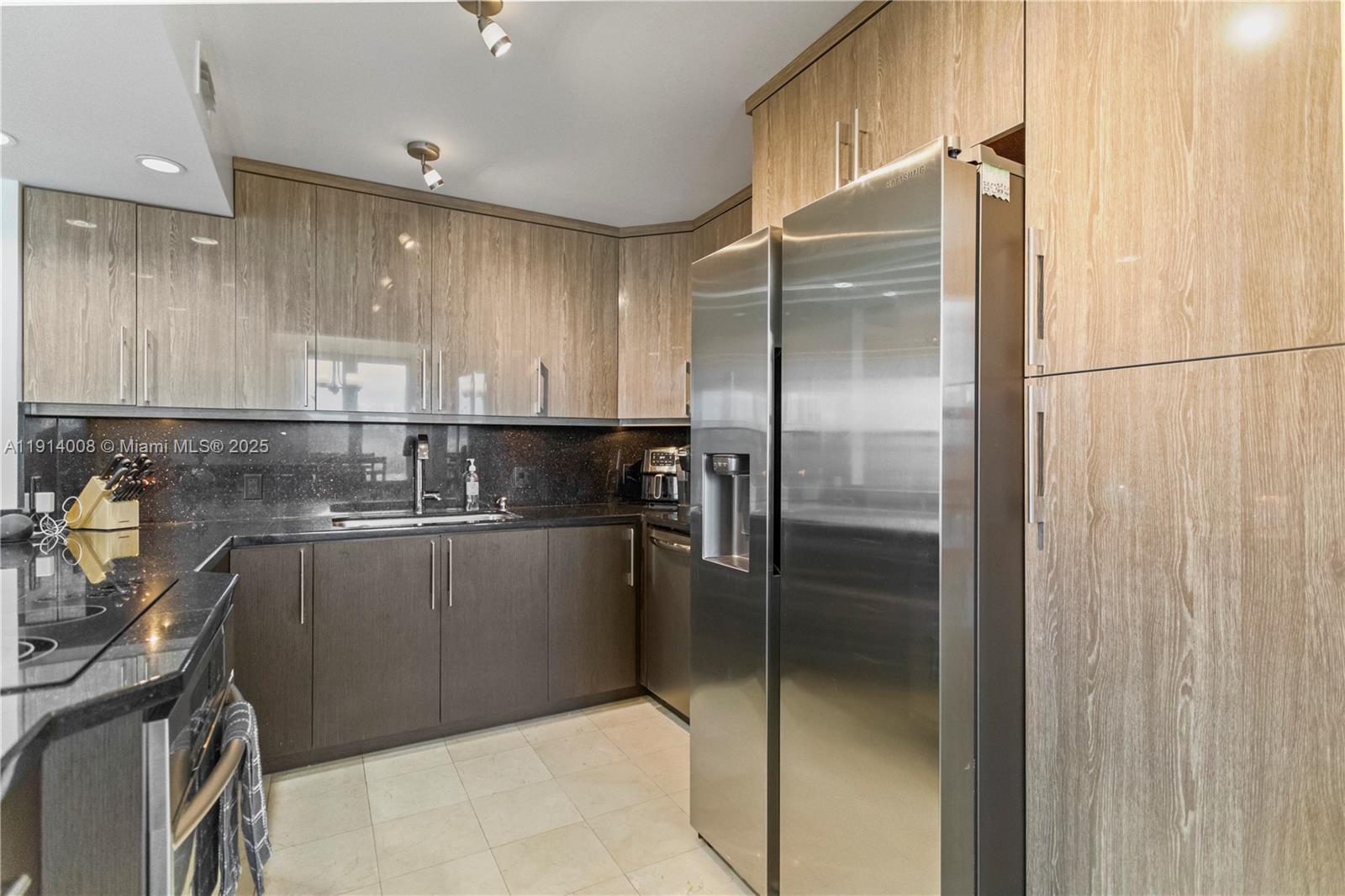 Photo of 3800 Ocean Dr  #505, Hollywood, Florida, 33019 - 