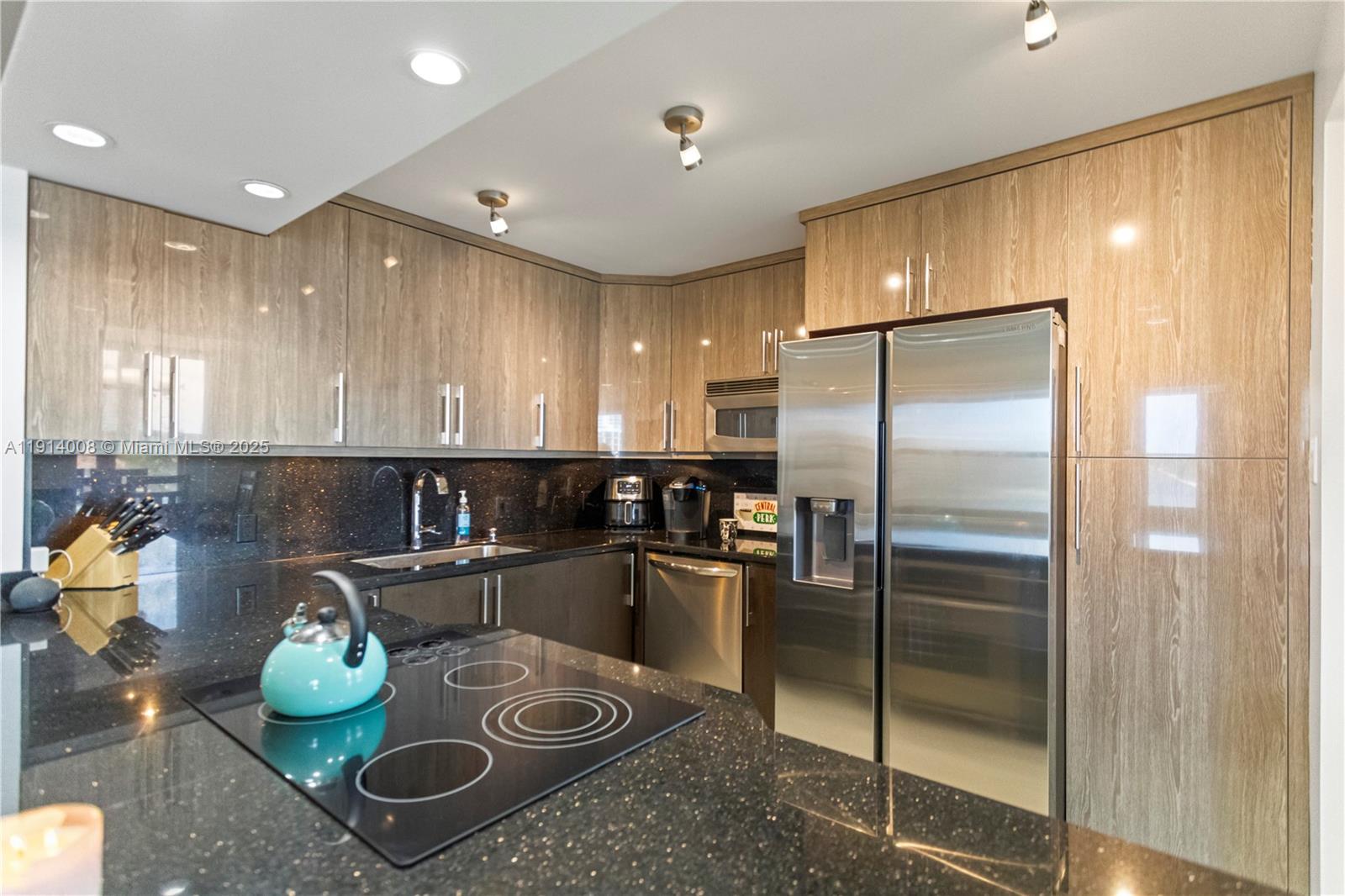 Photo of 3800 Ocean Dr  #505, Hollywood, Florida, 33019 - 