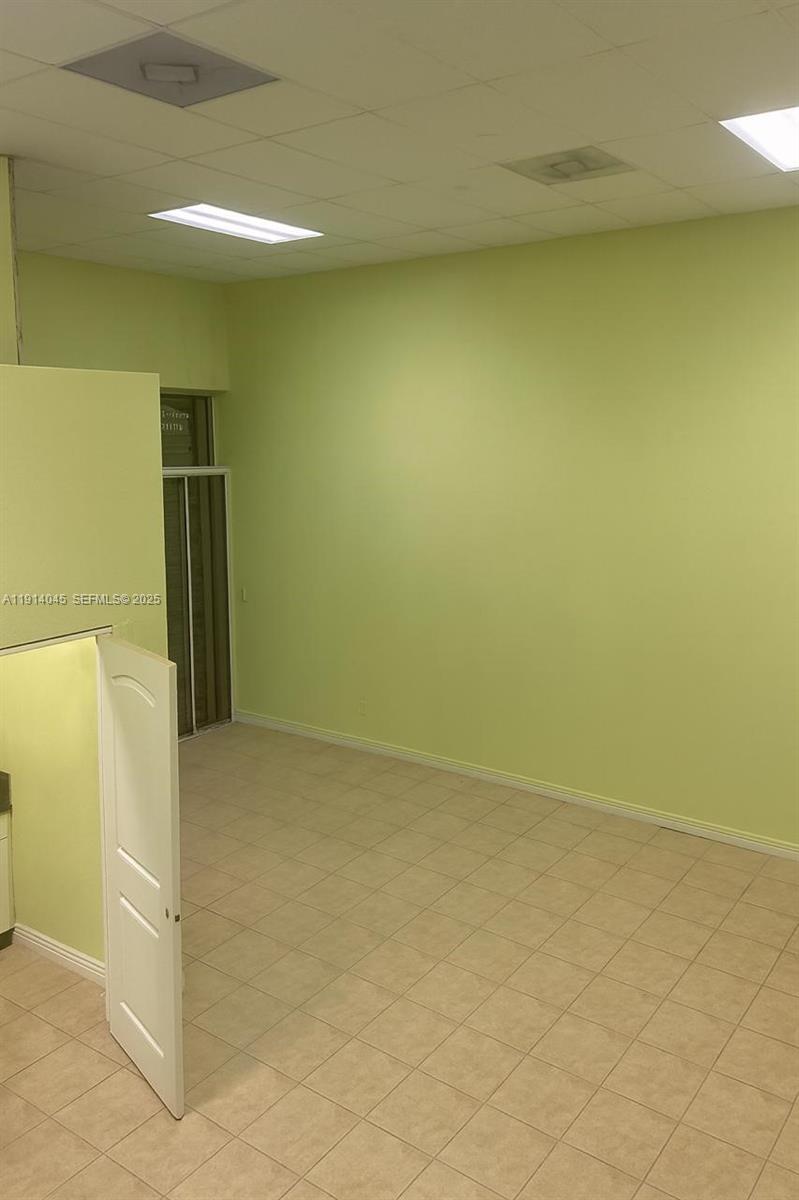 See details 26 / sq. ft. $ 2025-11-14 0 Photo