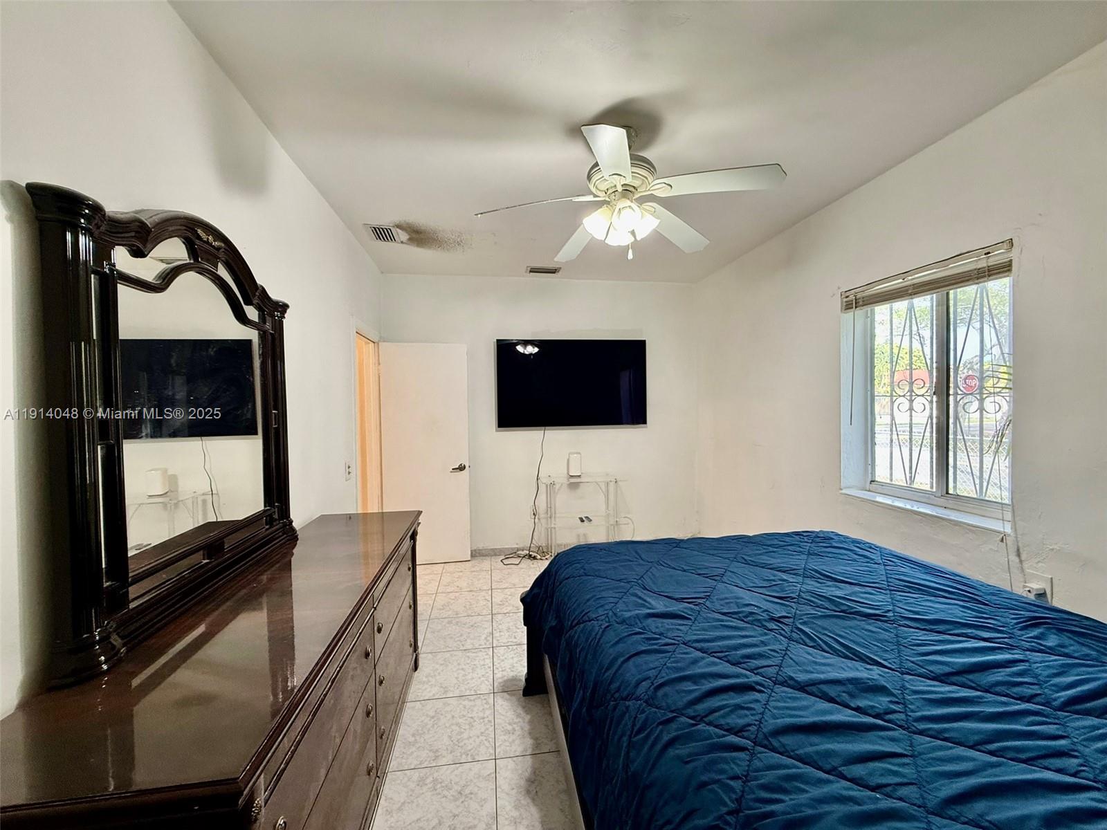 Подробнее / 1966 кв.футов $ 2025-11-14 0 Фото