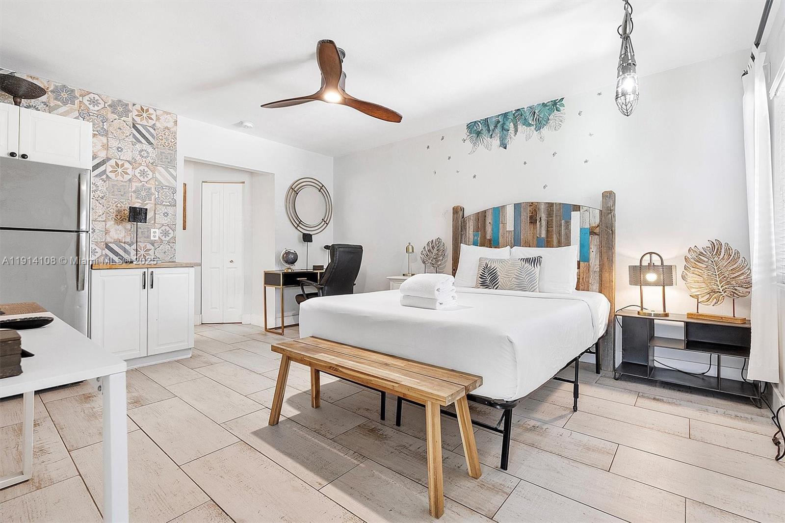 See details / 1752 sq. ft. $ 2025-11-14 0 Photo