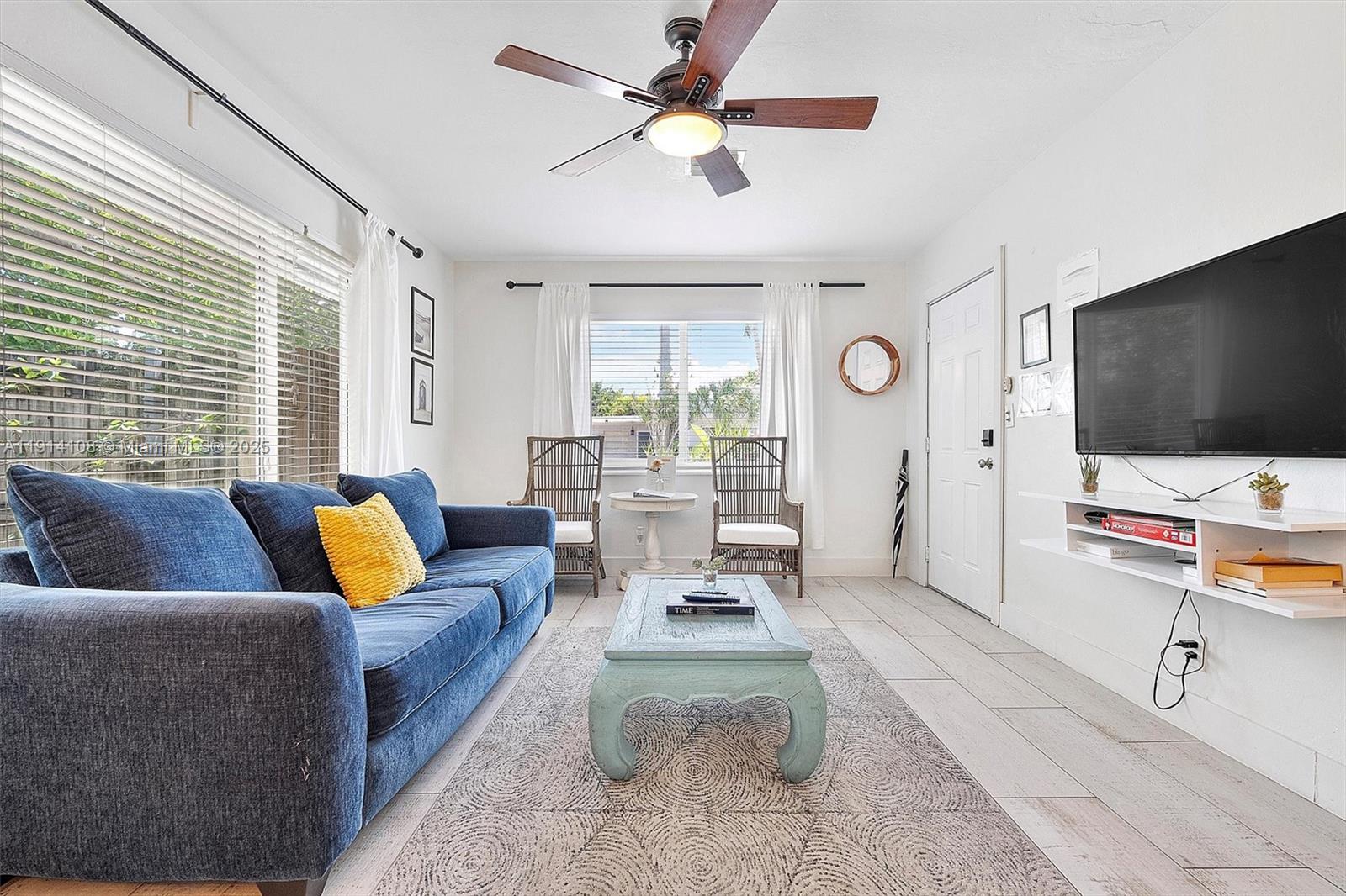 See details / 1752 sq. ft. $ 2025-11-14 0 Photo