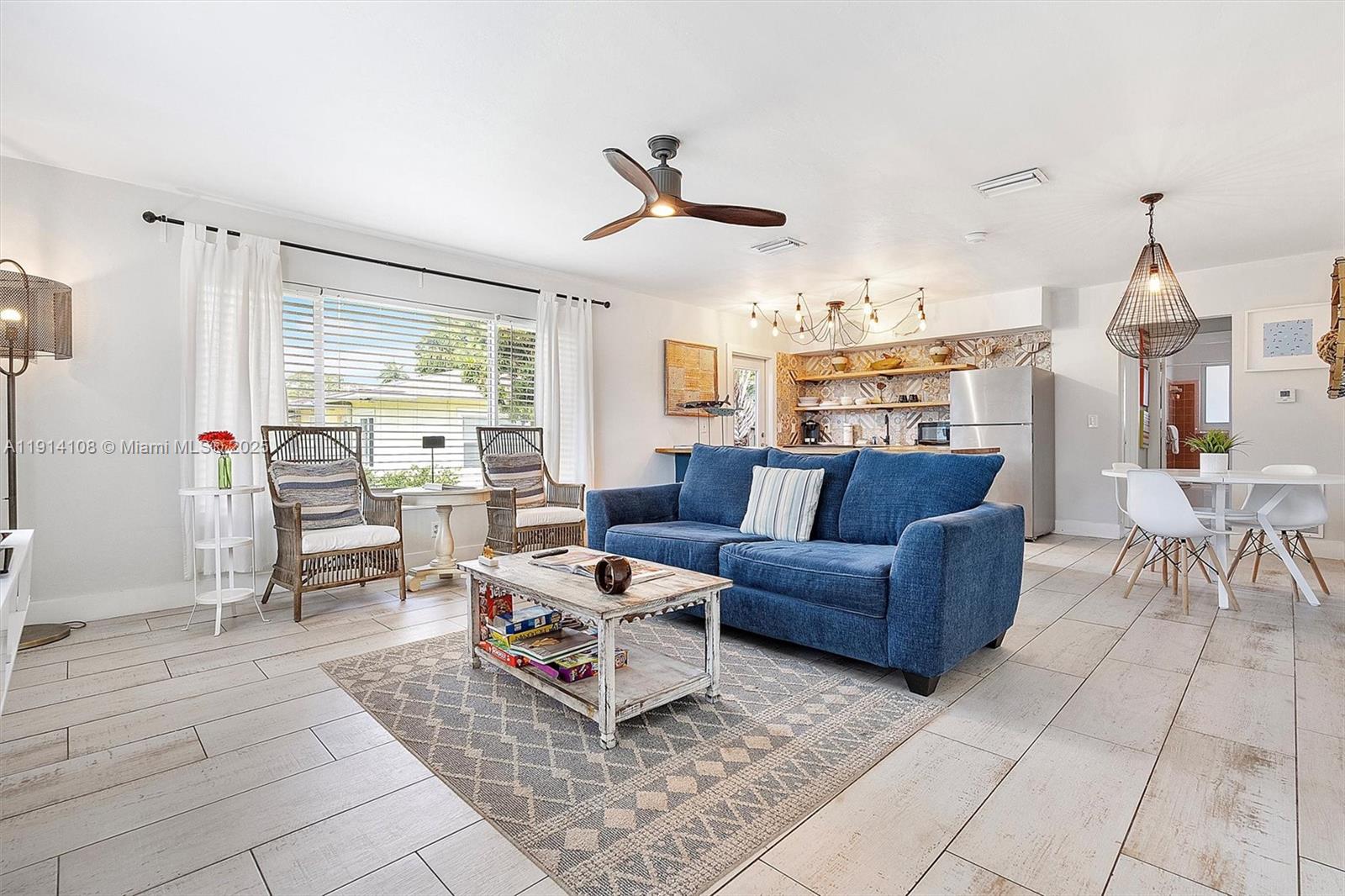 See details / 1752 sq. ft. $ 2025-11-14 0 Photo