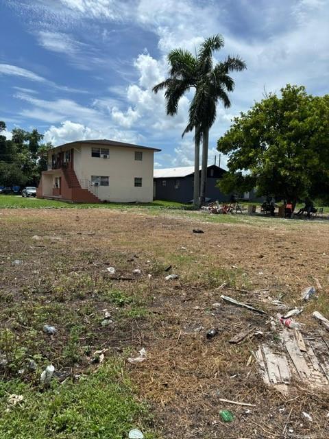 Ver detalles / 0 sq. ft. $ 2025-12-18 0 foto