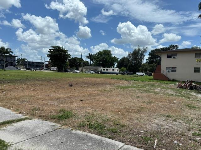 Ver detalles / 0 sq. ft. $ 2025-12-18 0 foto