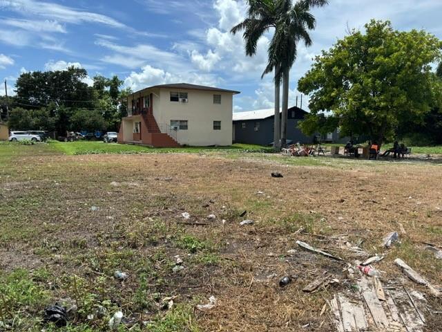 Ver detalles / 0 sq. ft. $ 2025-12-18 0 foto