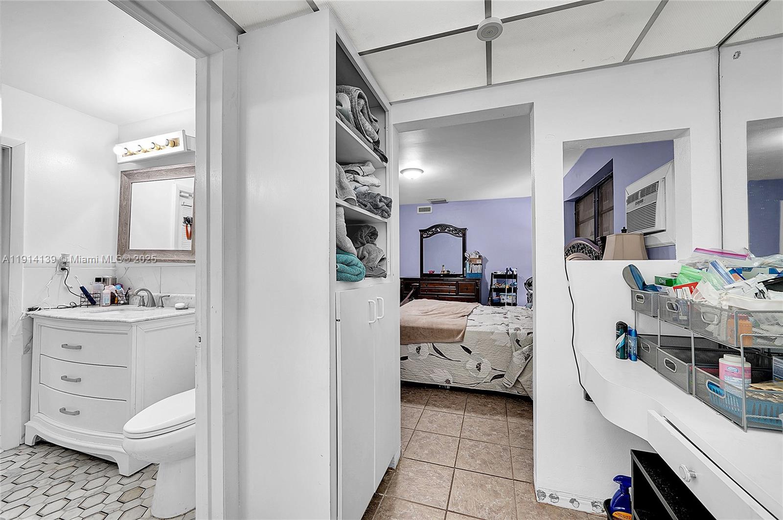 7916 3 / 2 1416 sq. ft. $ 2026-03-24 0 Photo