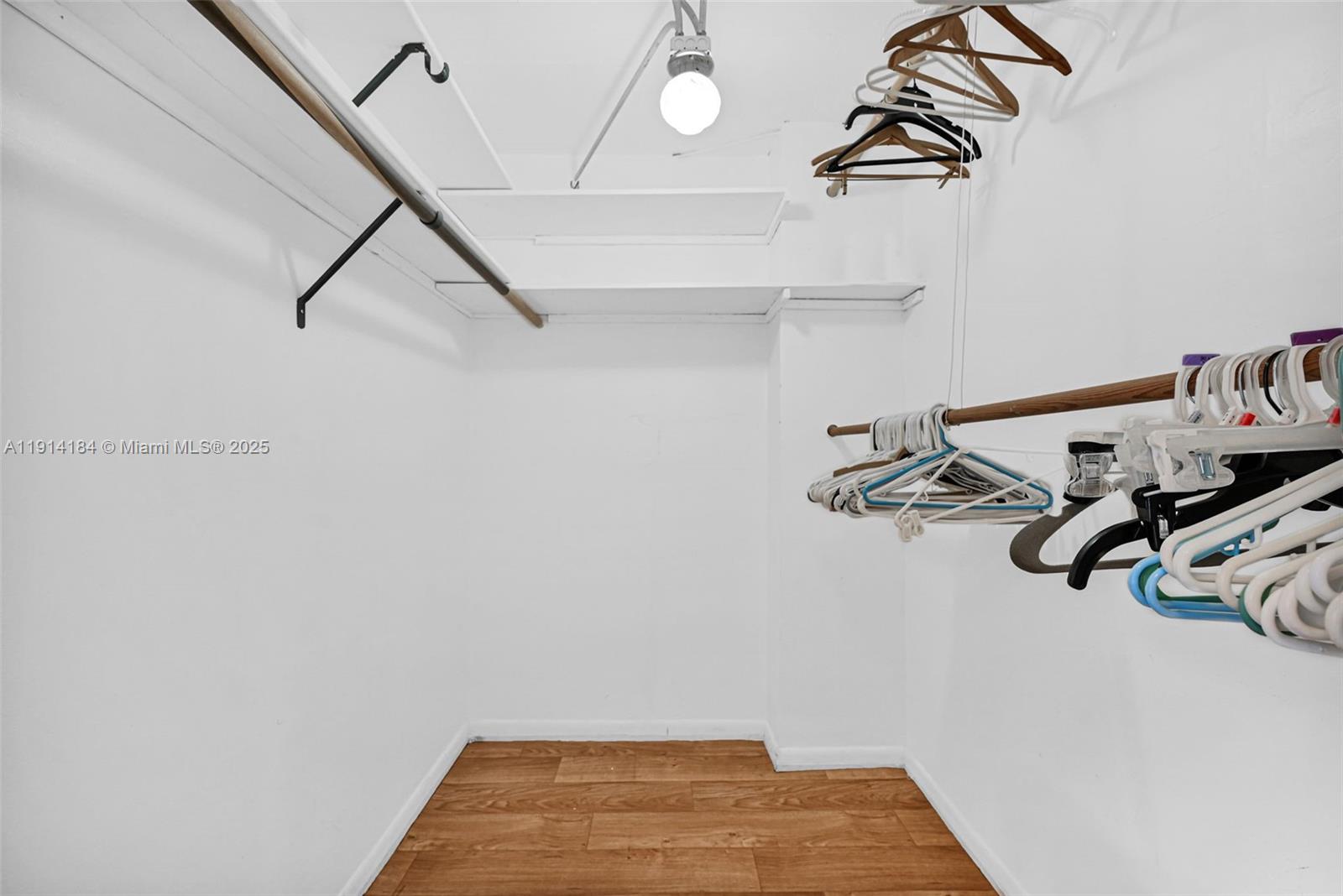 Photo of 1410 Ocean Dr  #1603, Hollywood, Florida, 33019 - 