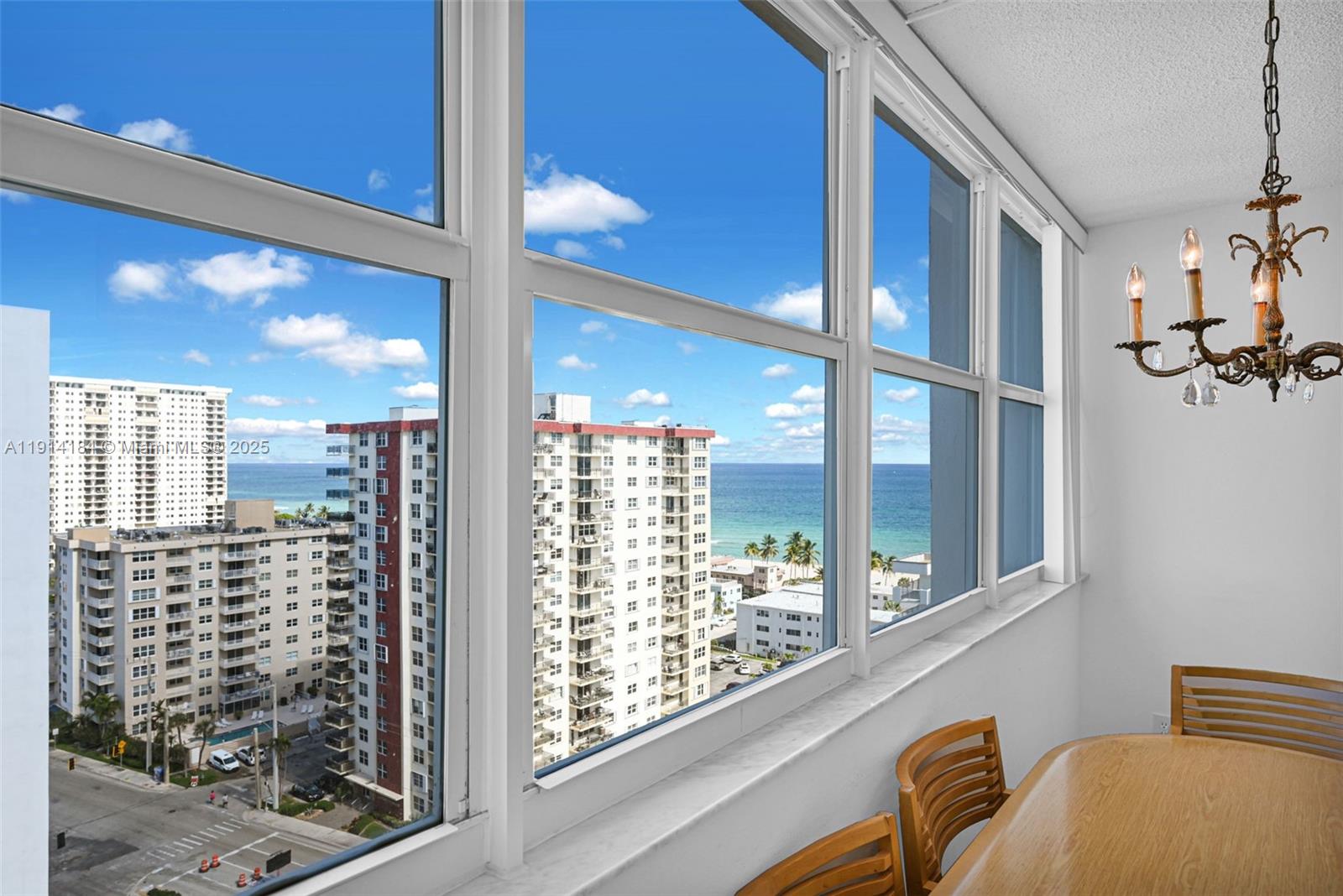 Photo of 1410 Ocean Dr  #1603, Hollywood, Florida, 33019 - 