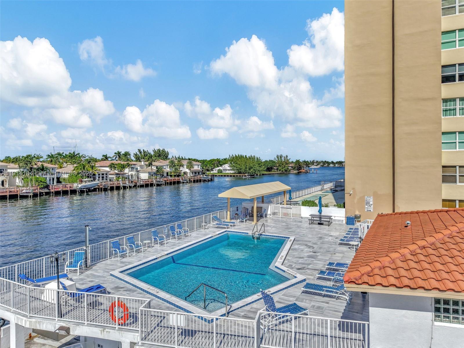 Photo of 1410 Ocean Dr  #1603, Hollywood, Florida, 33019 - 