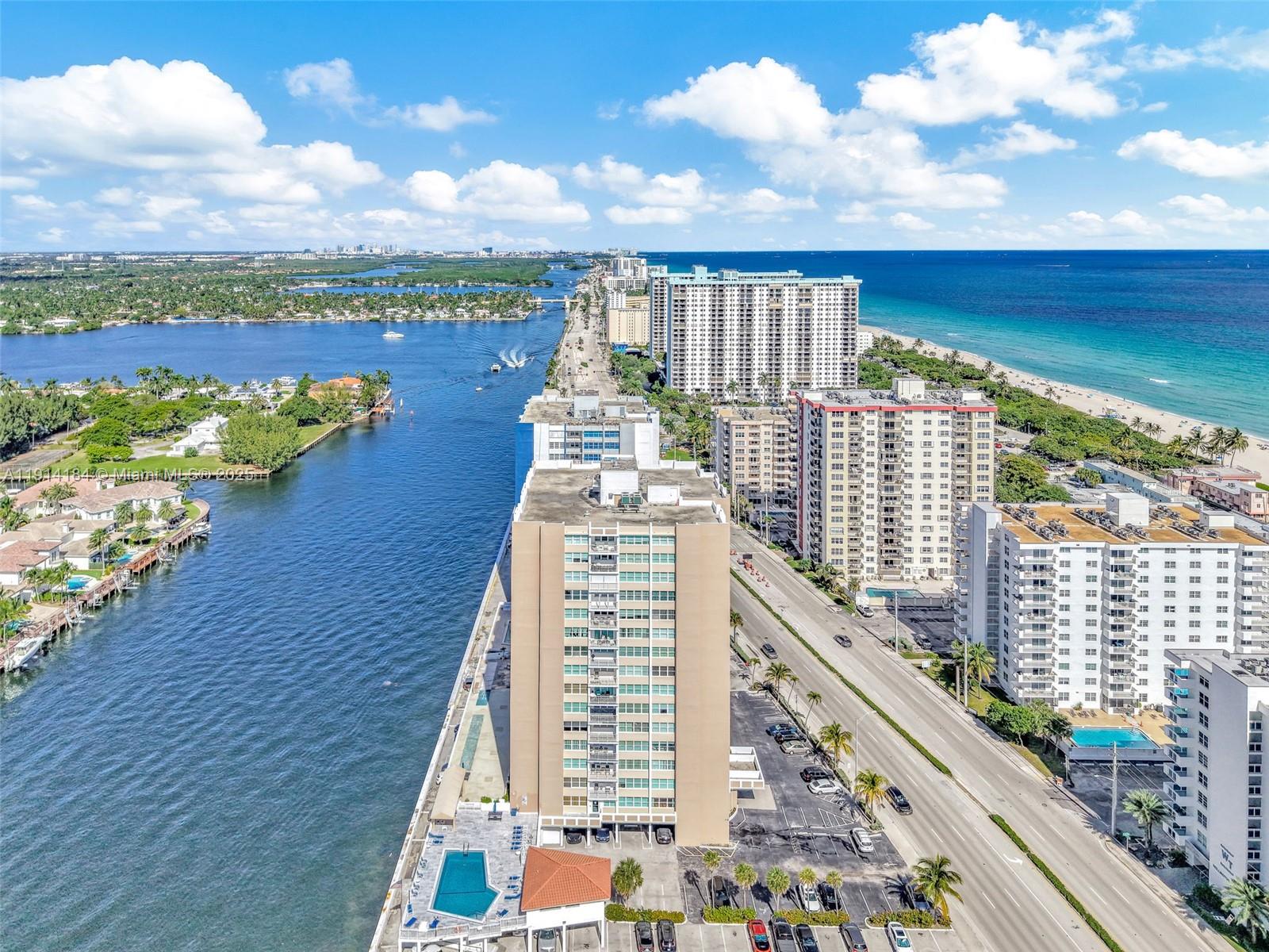 Photo of 1410 Ocean Dr  #1603, Hollywood, Florida, 33019 - 
