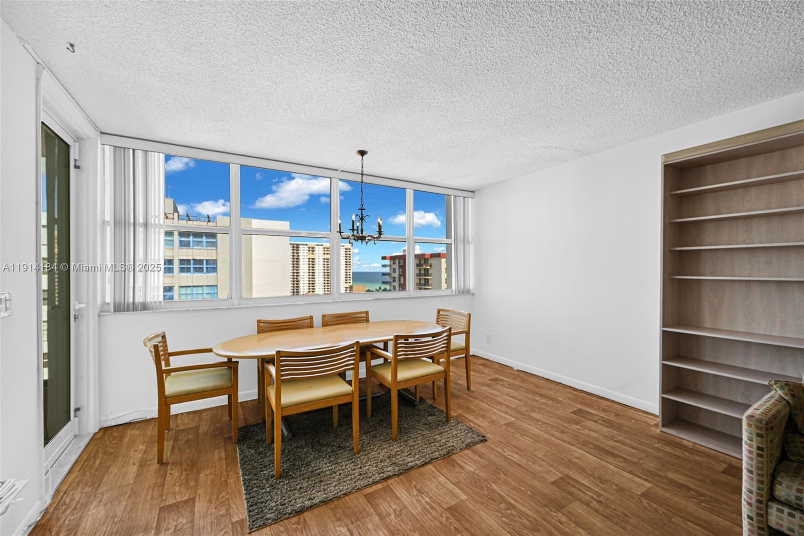 Photo of 1410 Ocean Dr  #1603, Hollywood, Florida, 33019 - 