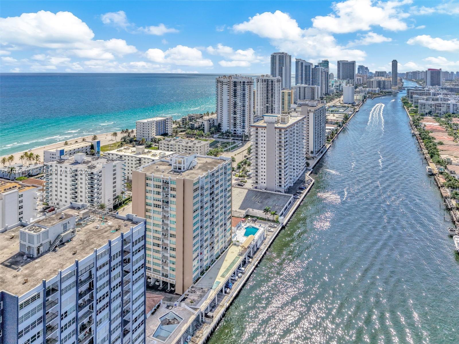 Photo of 1410 Ocean Dr  #1603, Hollywood, Florida, 33019 - 