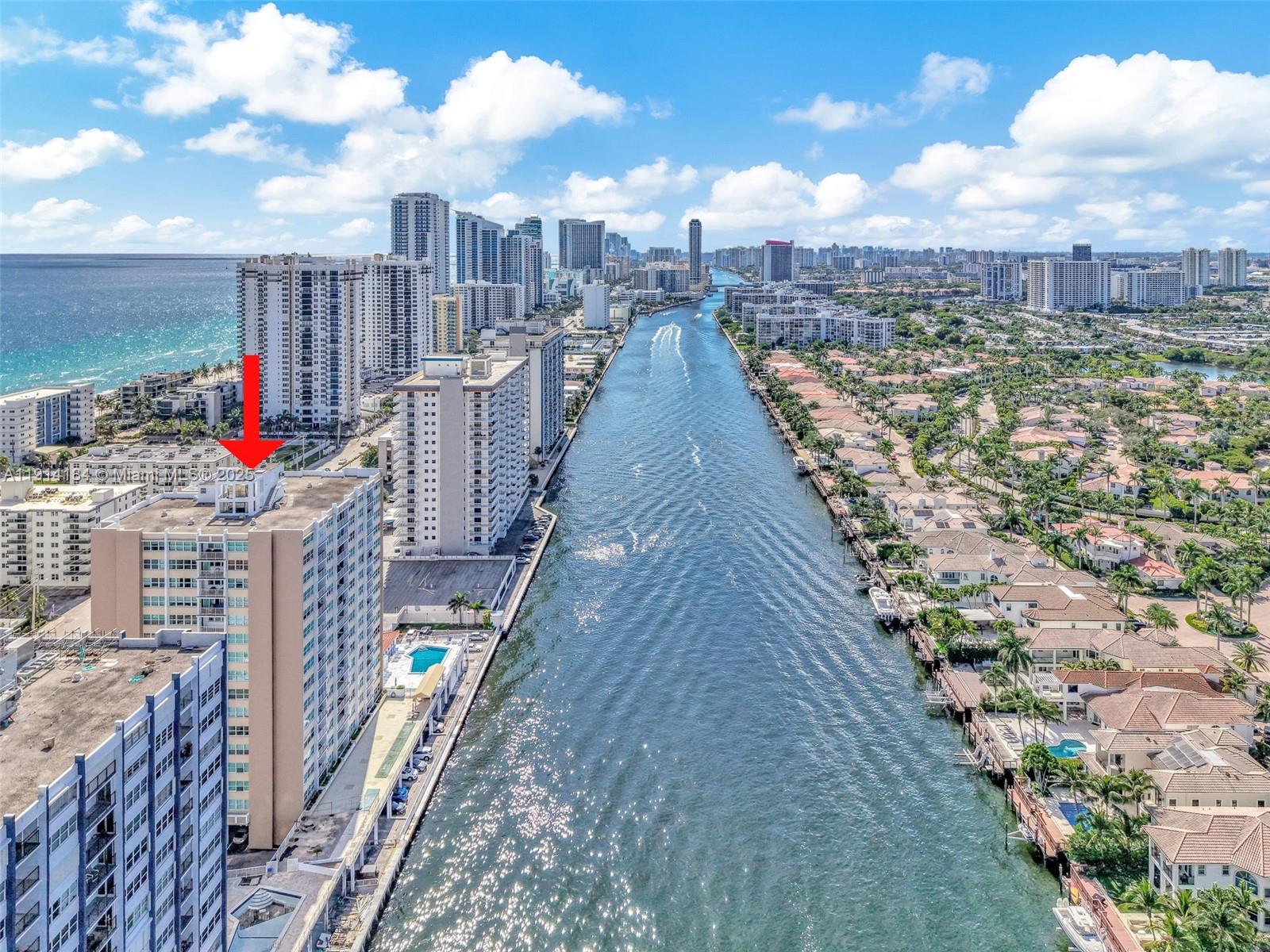 Photo of 1410 Ocean Dr  #1603, Hollywood, Florida, 33019 - 