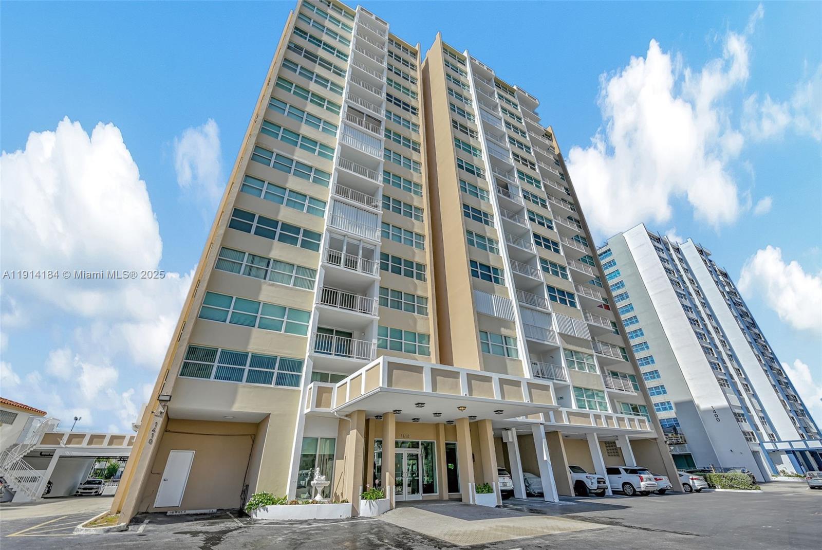 Photo of 1410 Ocean Dr  #1603, Hollywood, Florida, 33019 - 