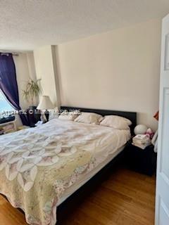 10 M 1 / 2 798 sq. ft. $ 2025-11-14 0 Photo