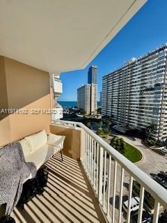 10 M 1 / 1 798 sq. ft. $ 2026-09-11 0 Photo