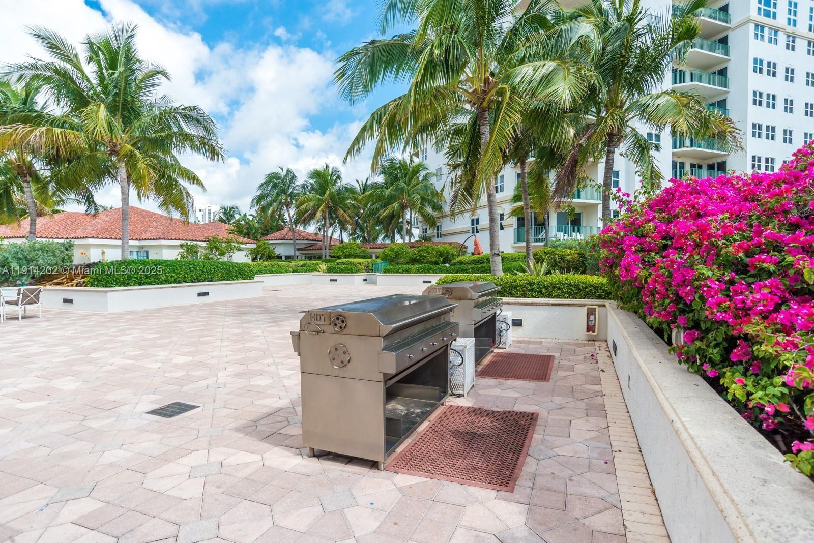 Photo of 19900 Country Club Dr  #1214, Aventura, Florida, 33180 - 