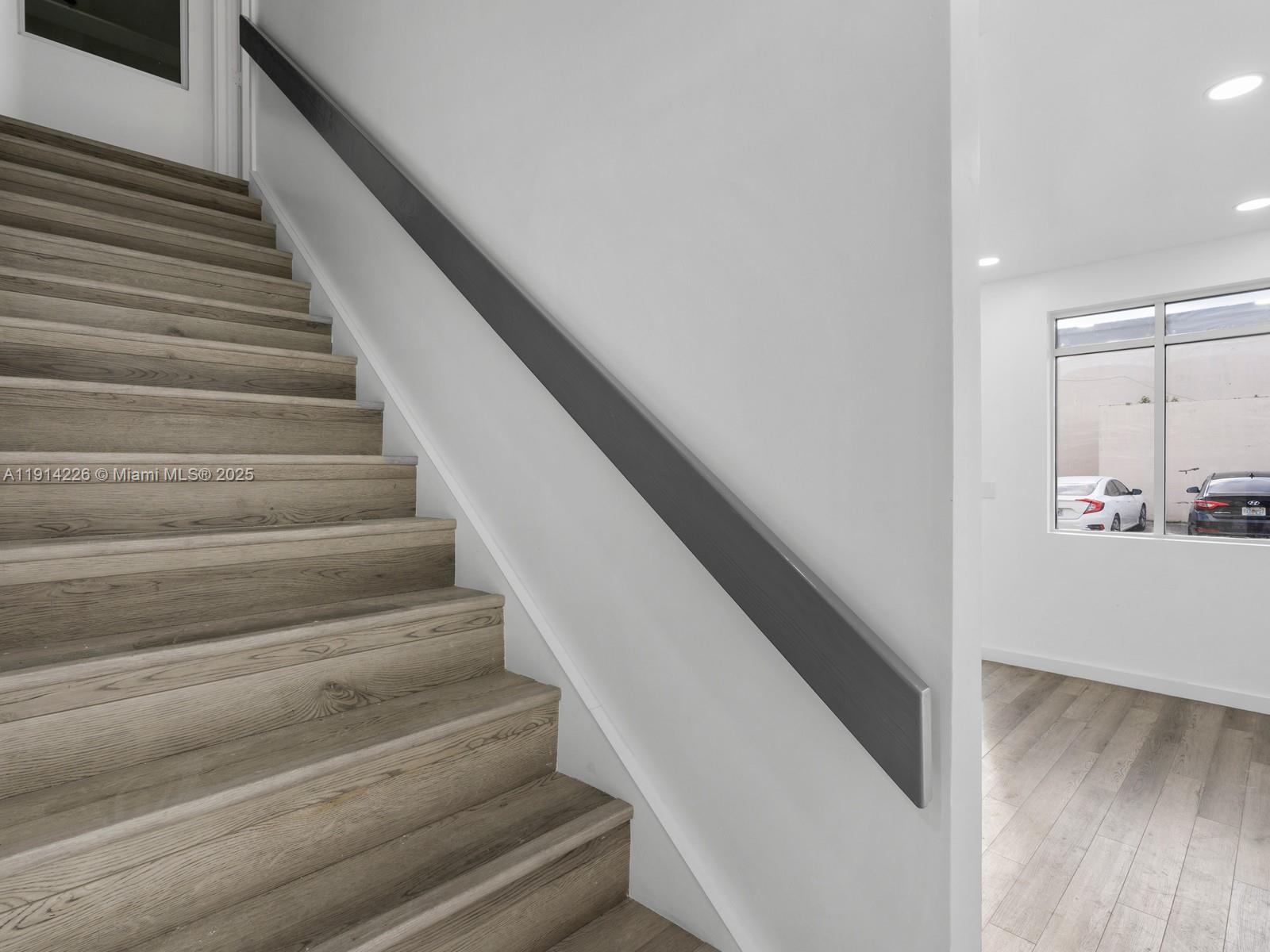 108-109  /   sq. ft. $ 2025-11-14 0 Photo