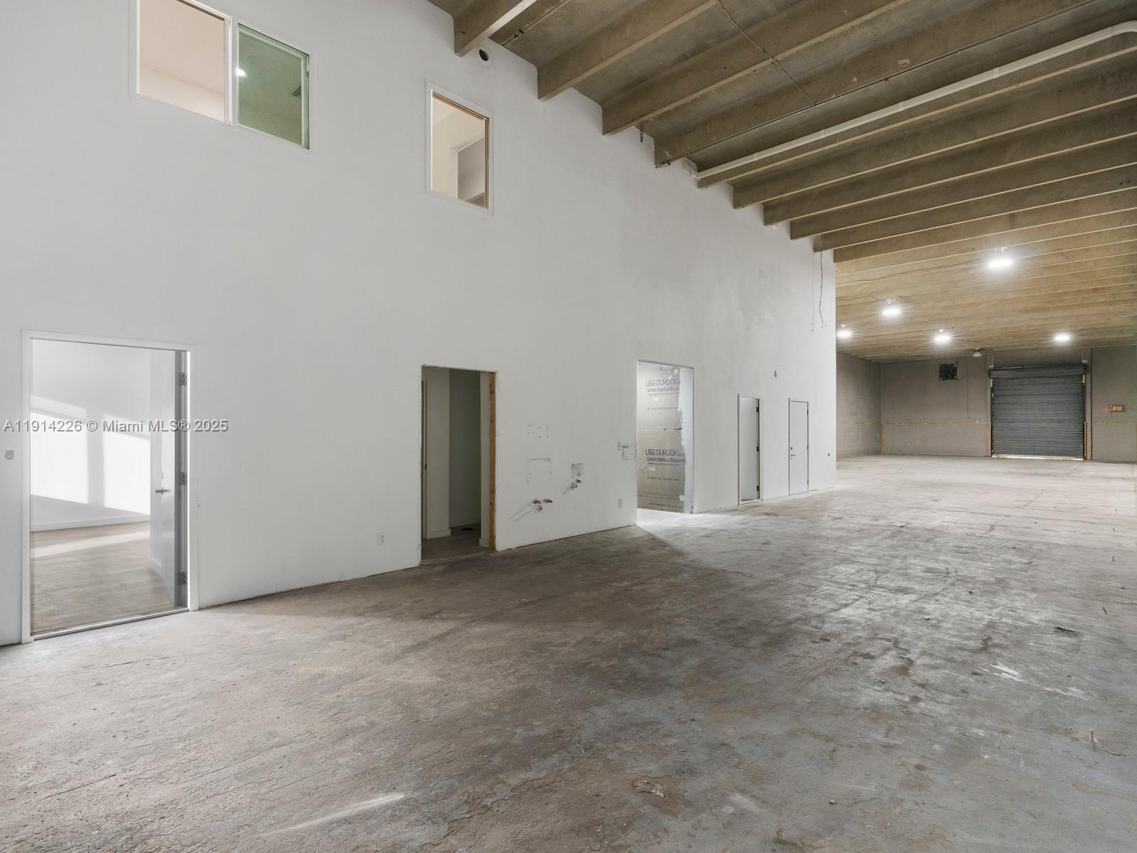 108-109  /   sq. ft. $ 2025-11-14 0 Photo