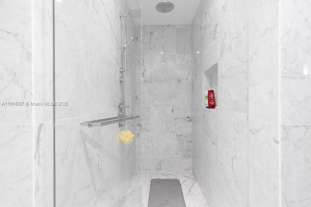 See details 3203 2 / 3 1447 sq. ft. $ 2025-11-14 0 Photo