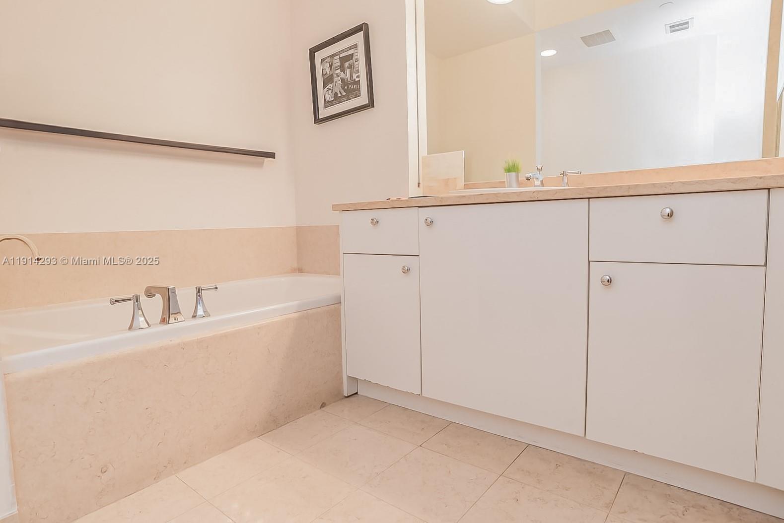 Photo of 19900 Country Club Dr  #TS14, Aventura, Florida, 33180 - 