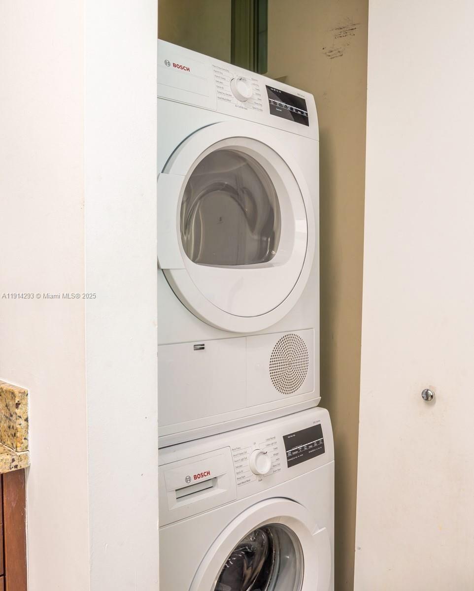 Photo of 19900 Country Club Dr  #TS14, Aventura, Florida, 33180 - 