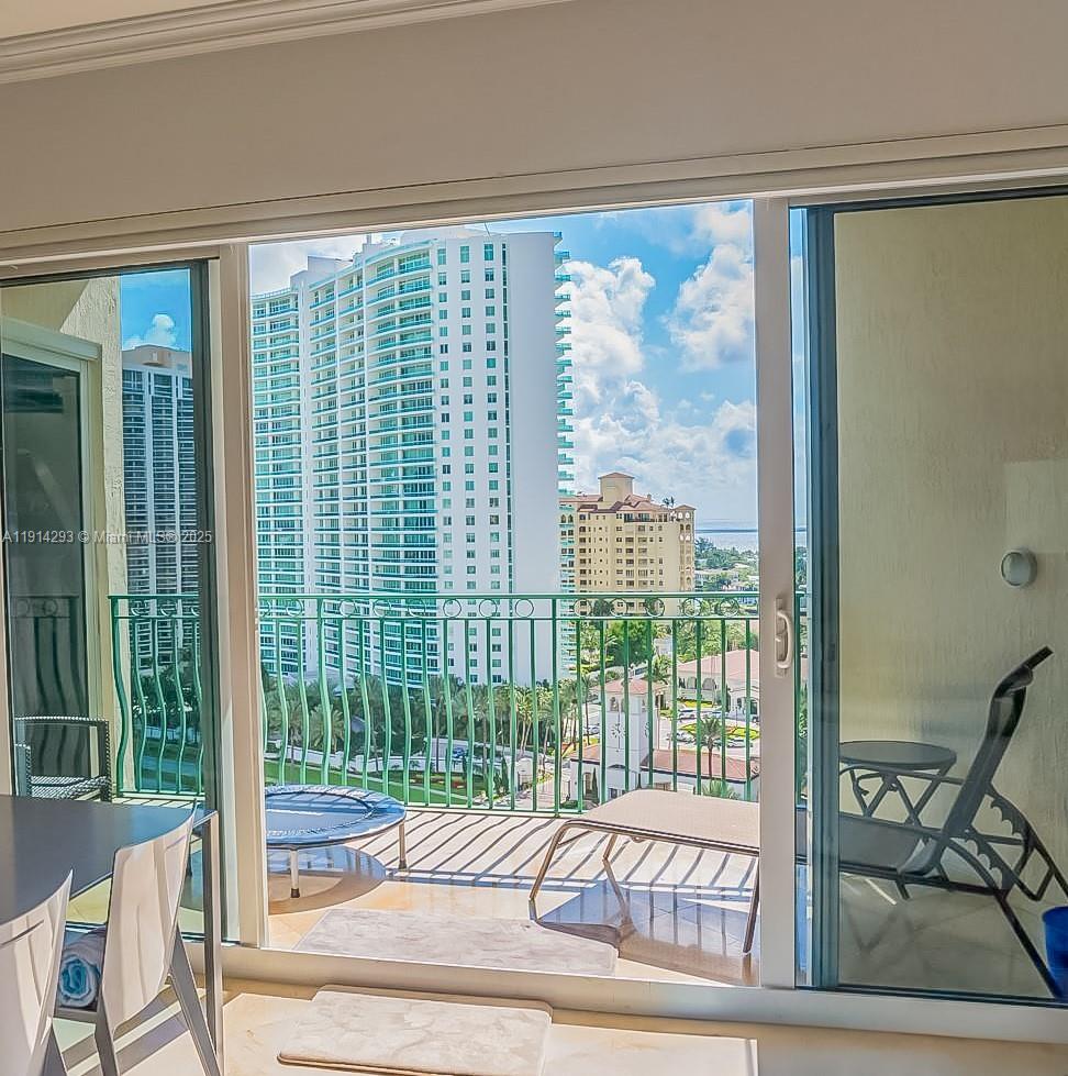 Photo of 19900 Country Club Dr  #TS14, Aventura, Florida, 33180 - 