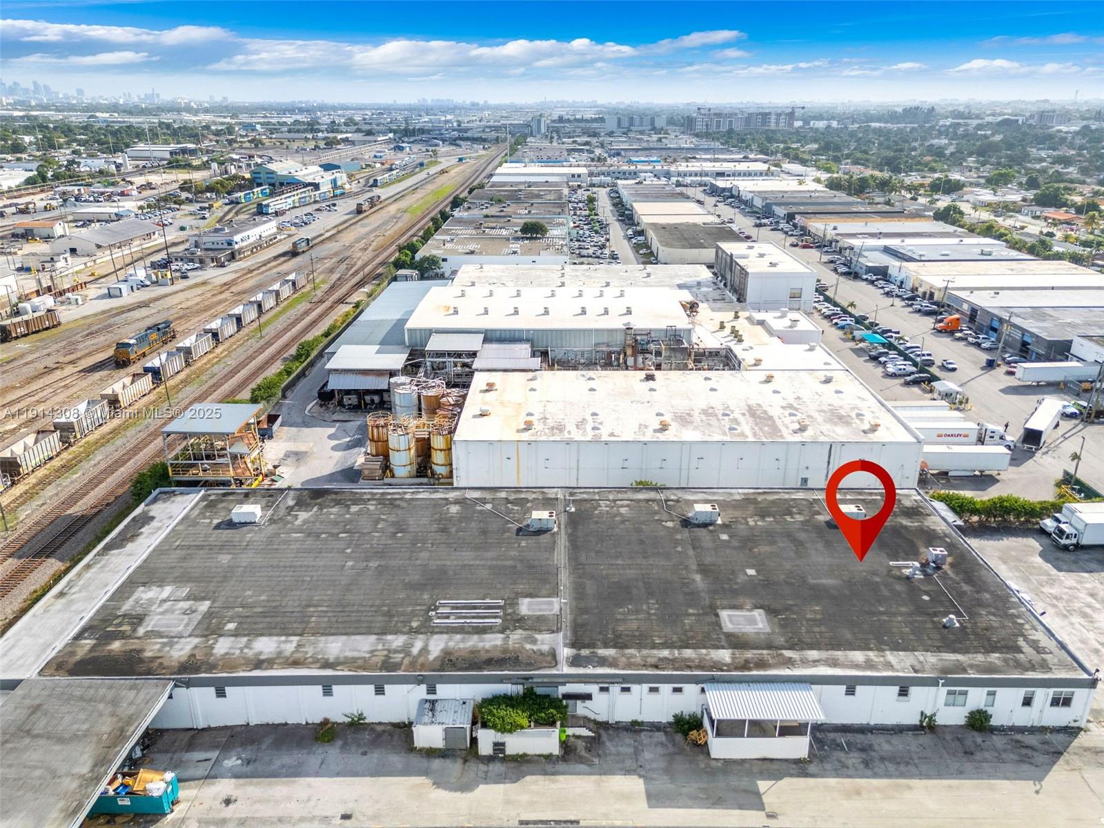 See details / sq. ft. $ 2025-11-14 0 Photo