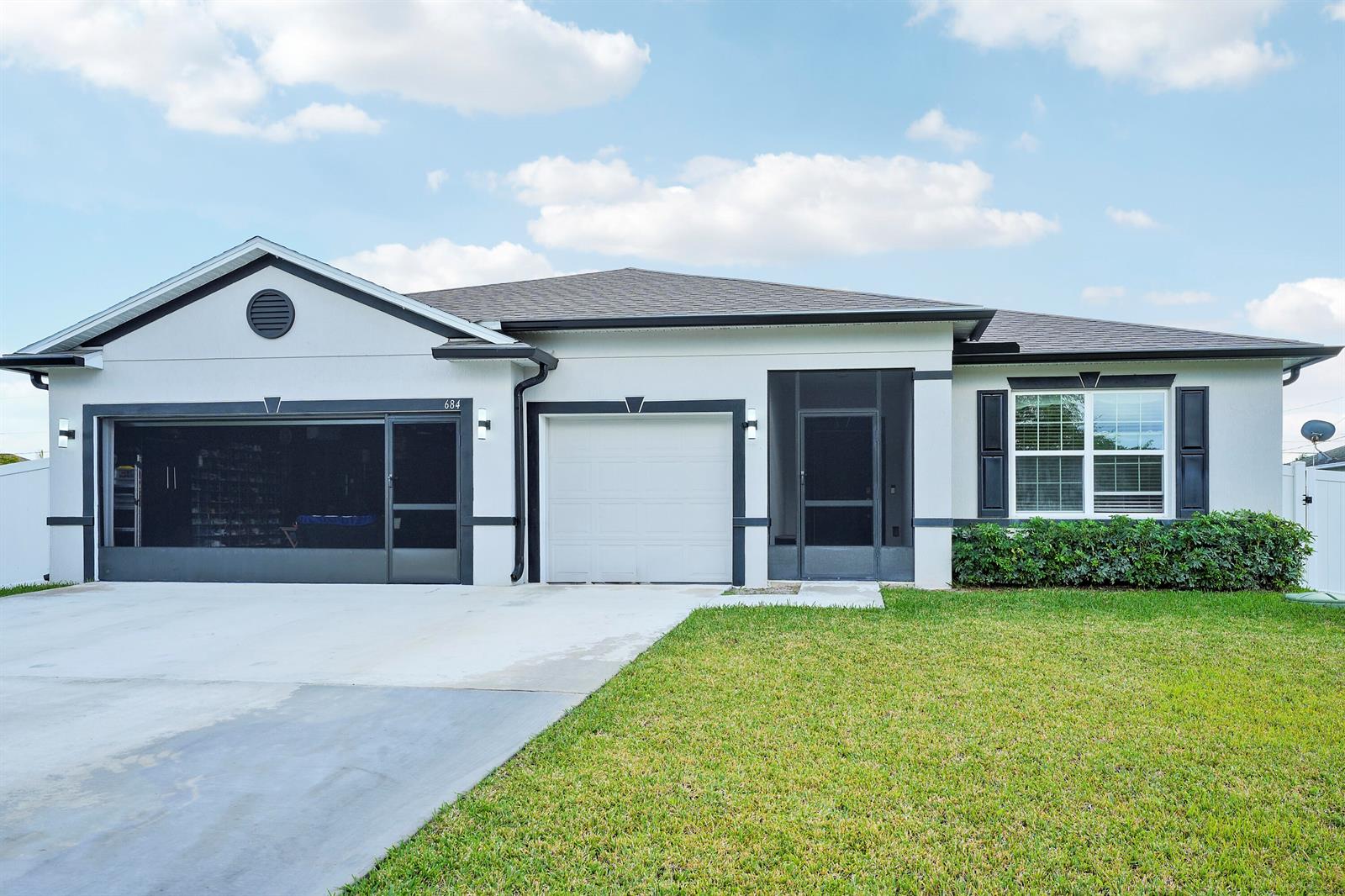 684 4 / 2 2066 sq. ft. $ 2026-09-15 0 Photo