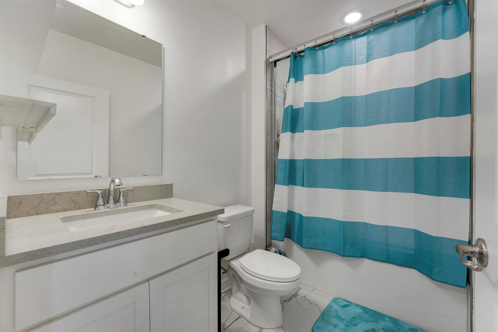 684 4 / 2 2066 sq. ft. $ 2026-09-15 0 Photo