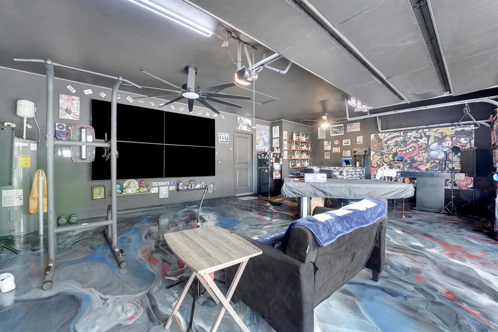 684 4 / 2 2066 sq. ft. $ 2026-09-15 0 Photo