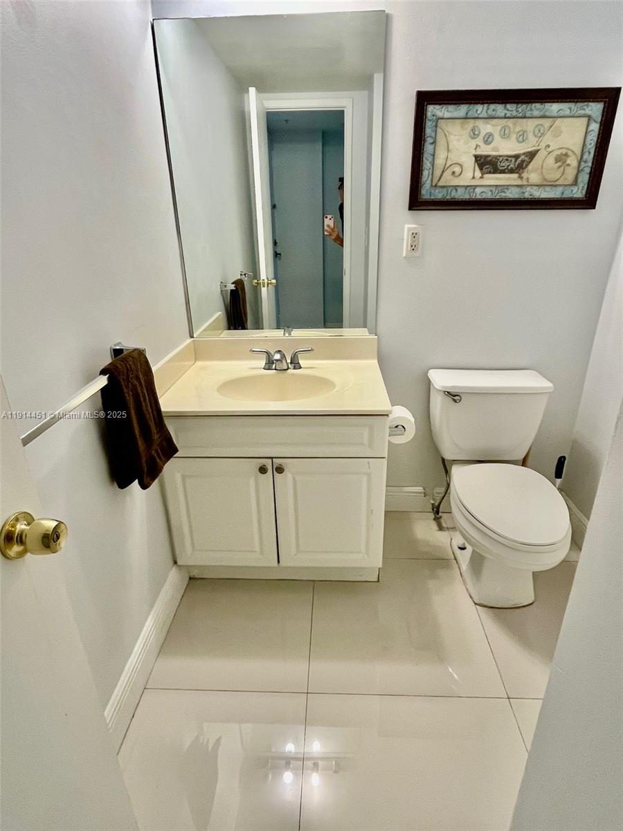 Photo of 19390 Collins Ave  #225, Sunny Isles Beach, Florida, 33160 - 