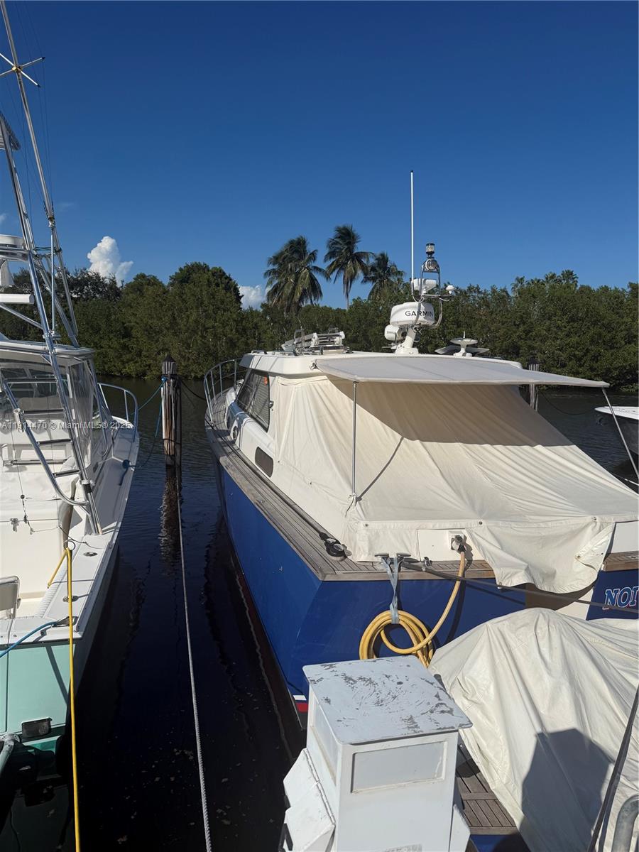 Ver detalles / sq. ft. $ 2025-11-14 0 foto