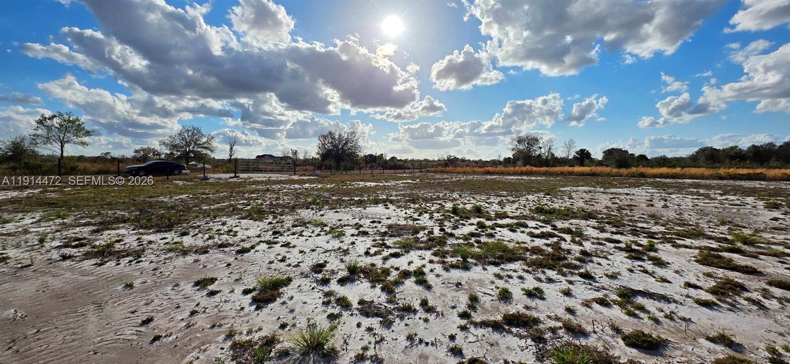 Ver detalles / sq. ft. $ 2025-12-15 0 foto